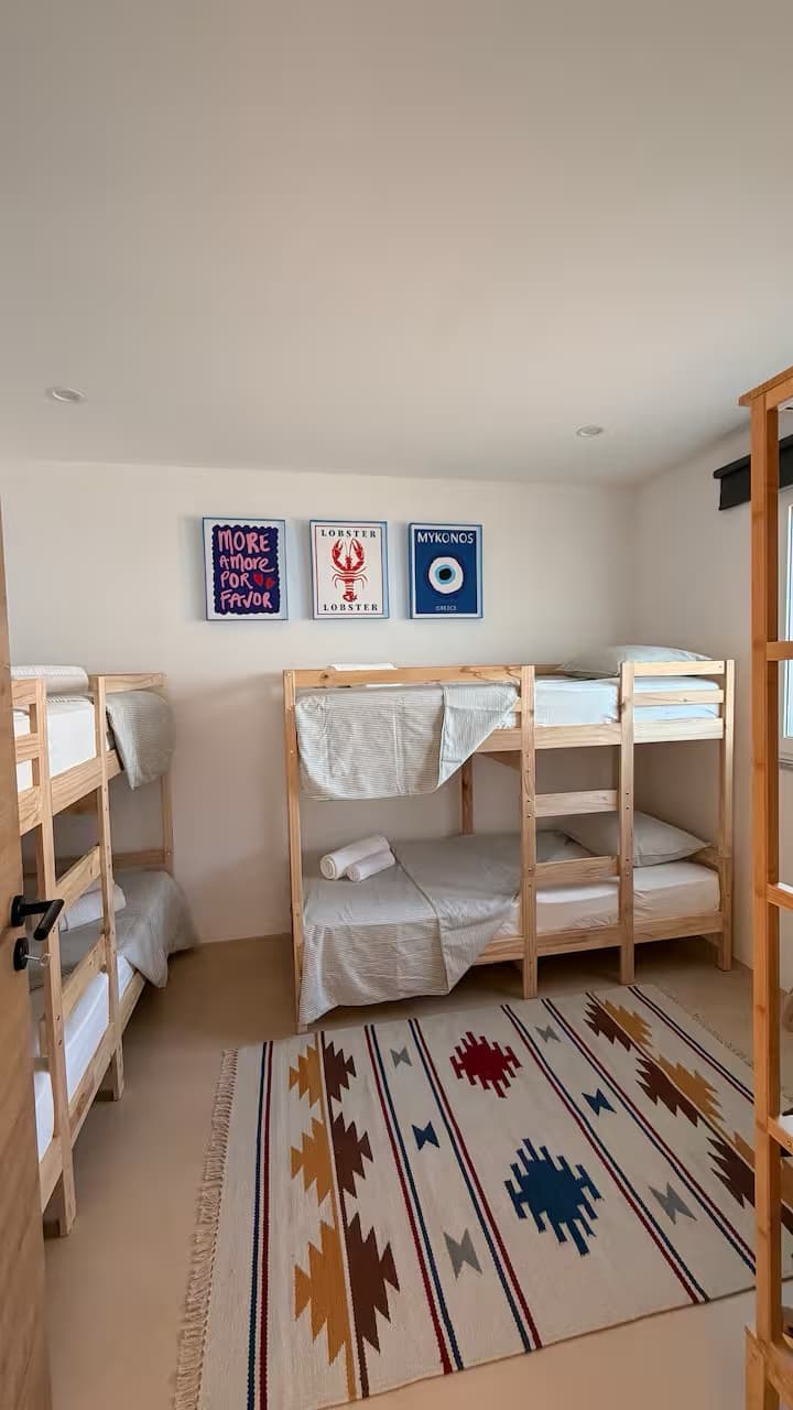 Sommarhus Beach Villa, o espaçoso quarto com beliches